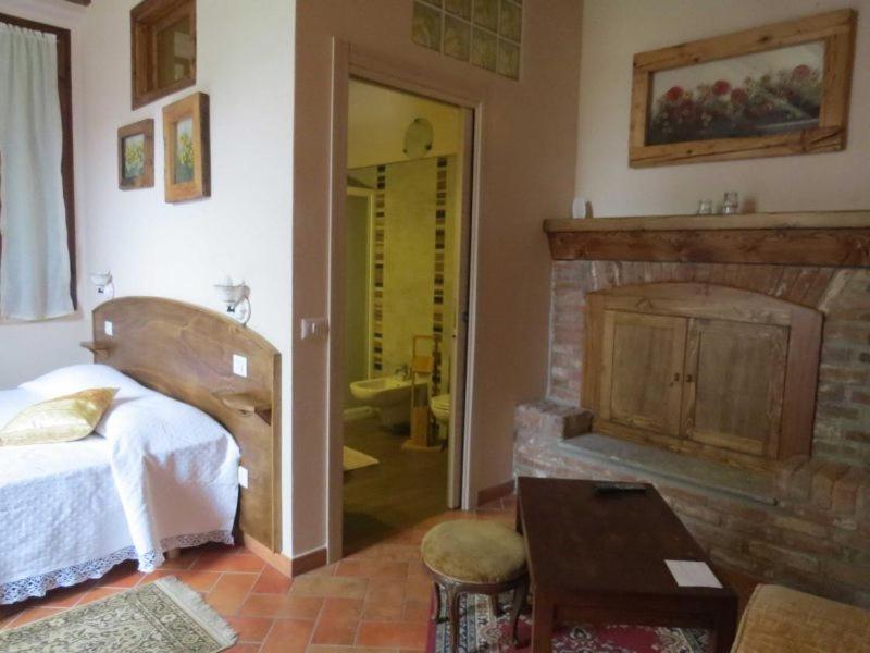 לינה וארוחת בוקר Ozzero Agriturismo Cascina Selva מראה חיצוני תמונה